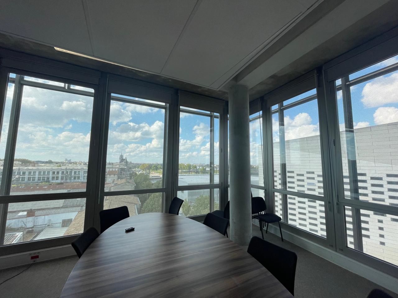 Bureau Bordeaux 376m² Location bureau Bordeaux Gironde OLBUR2425771 4